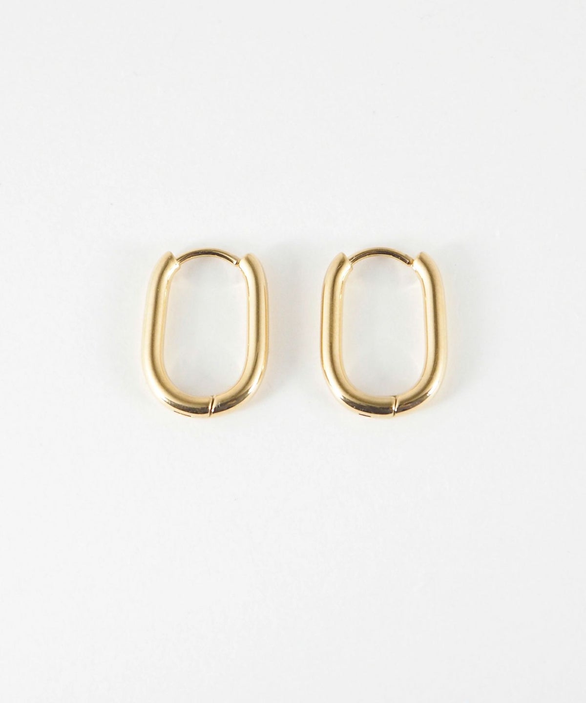 オーバルスリムワンタッチステンレスピアス【MUK lucenzio】