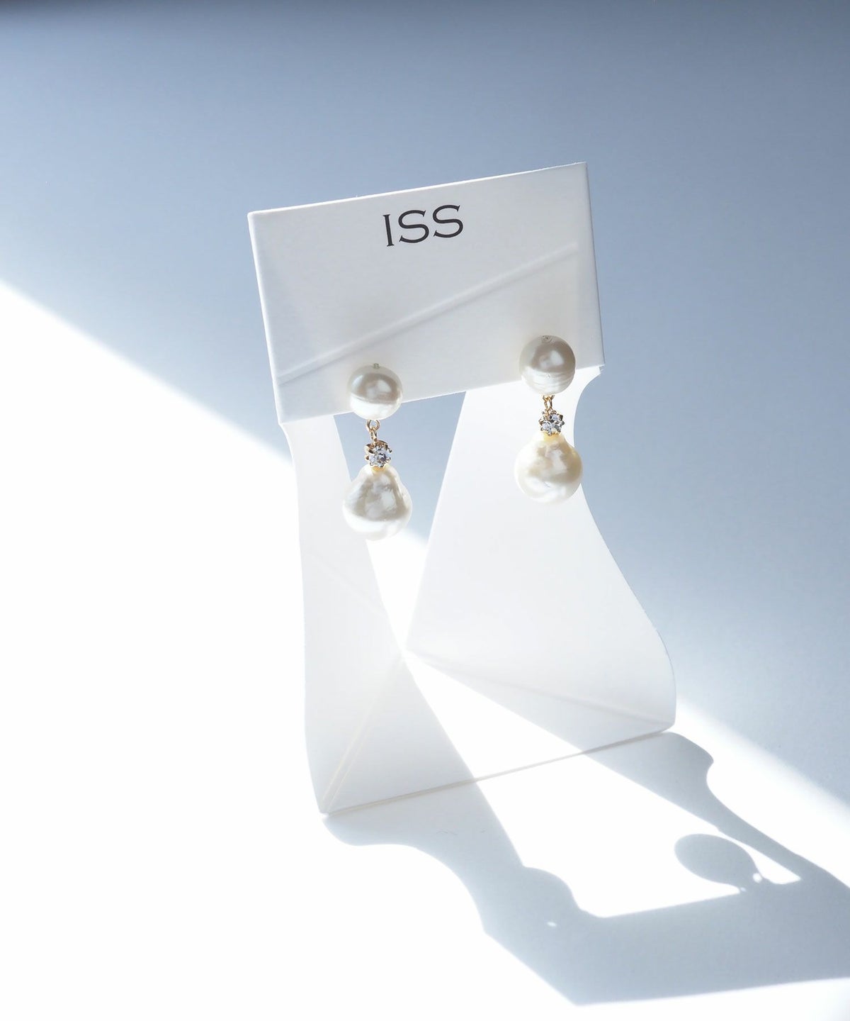 バロックシズクパールピュアチタンポストピアス【ISS】