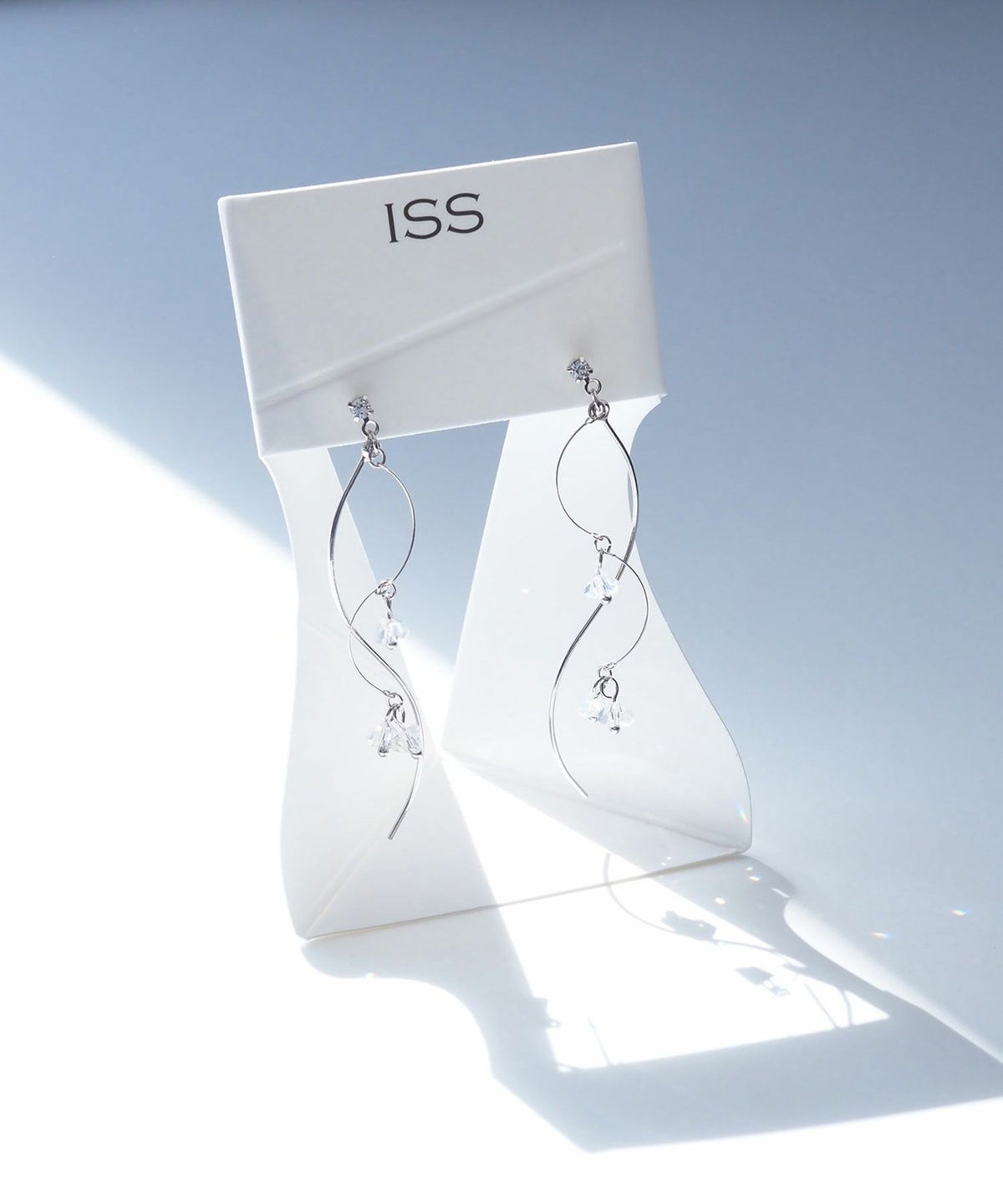 ロングクリアピュアチタンポストピアス【ISS】