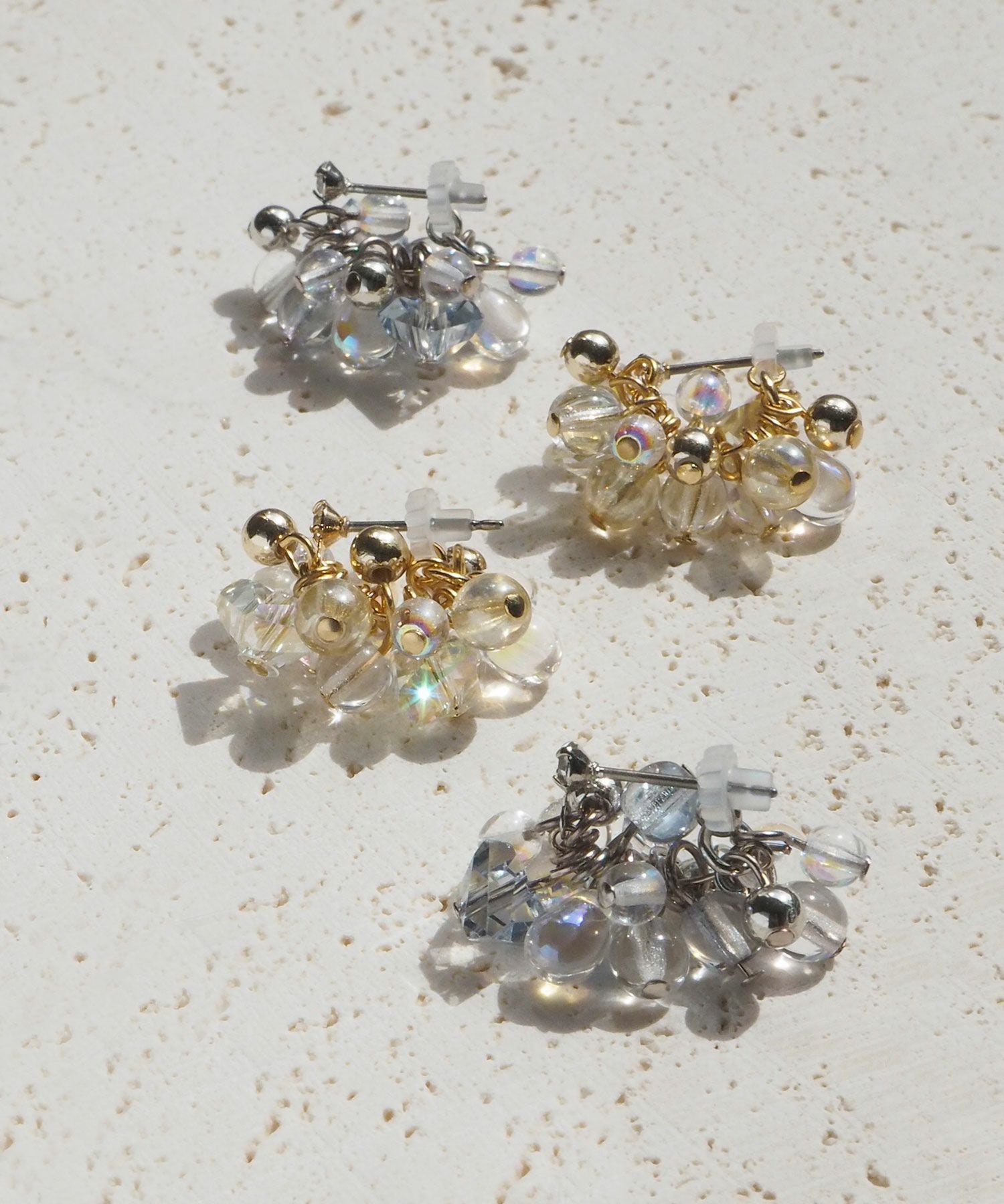 クリアバブルピュアチタンポストピアス【ISS】