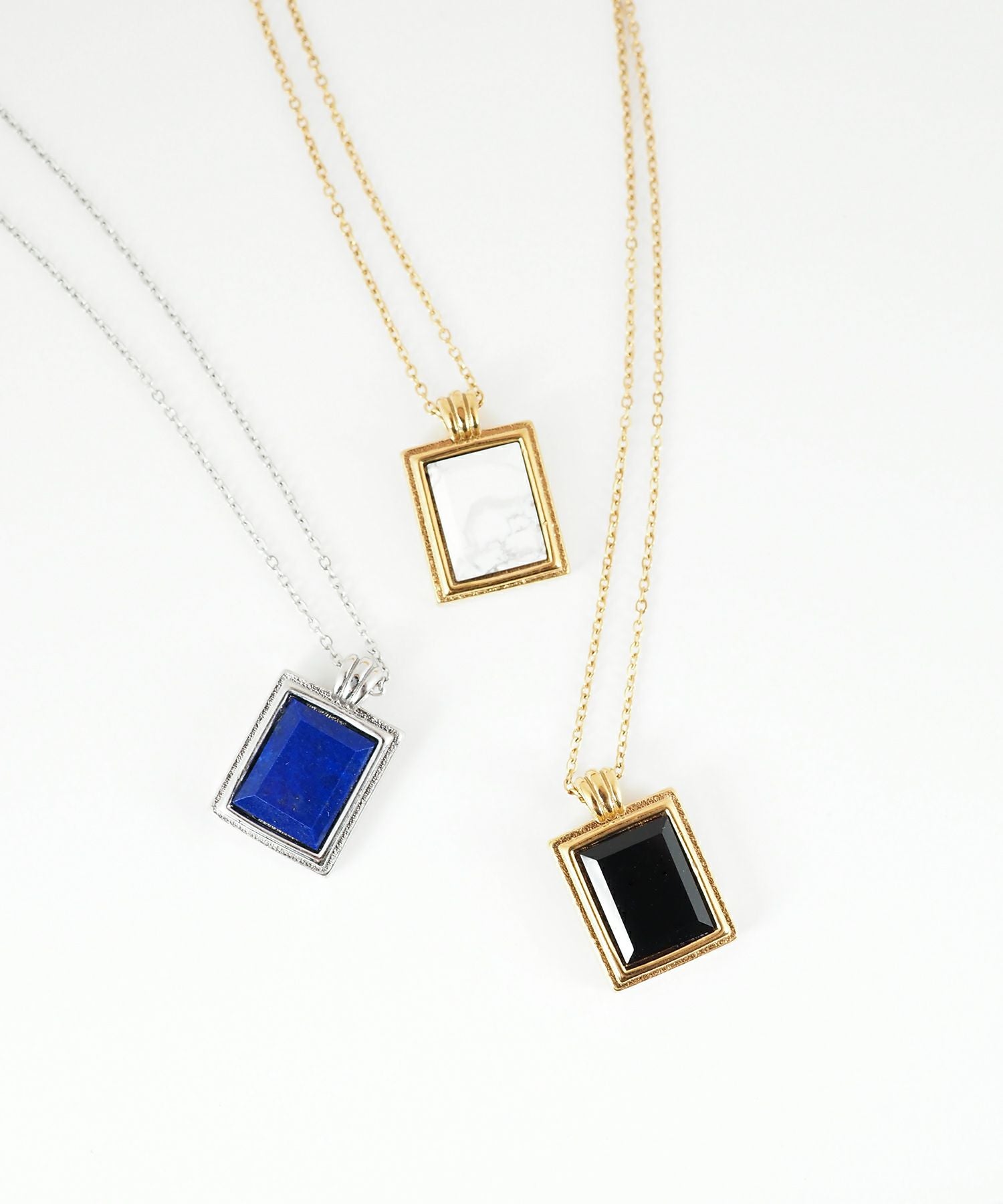 スクエアカラーストーンステンレスネックレス【Zoule】