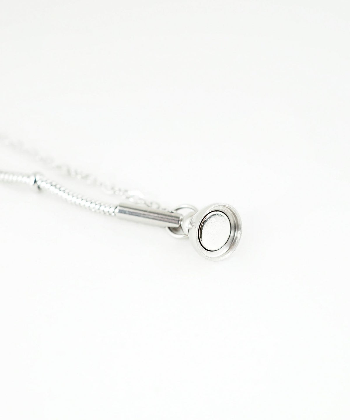 ステーションスネークチェーン2連マグネットステンレスブレスレット