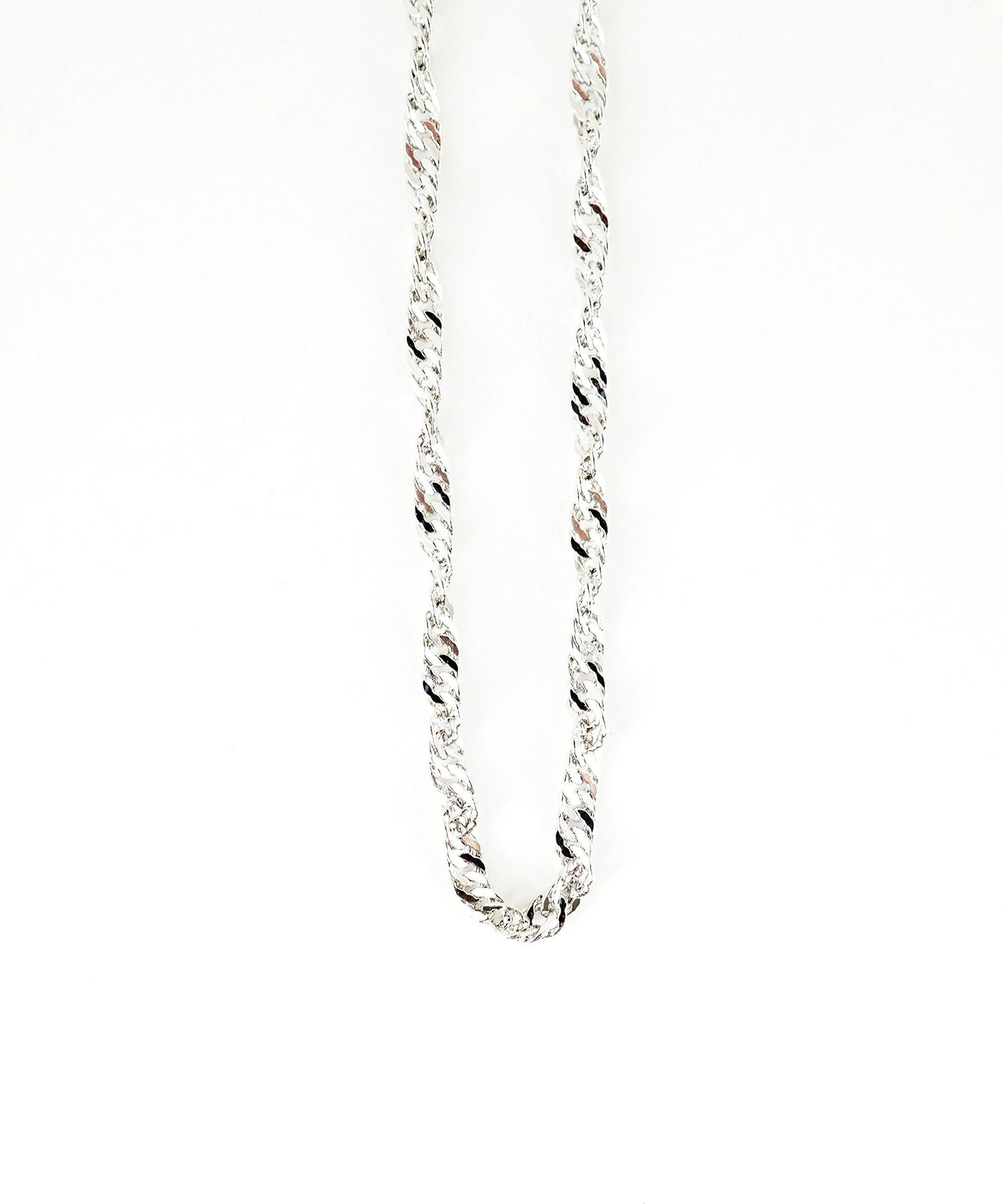 ツイストチェーンロングネックレス