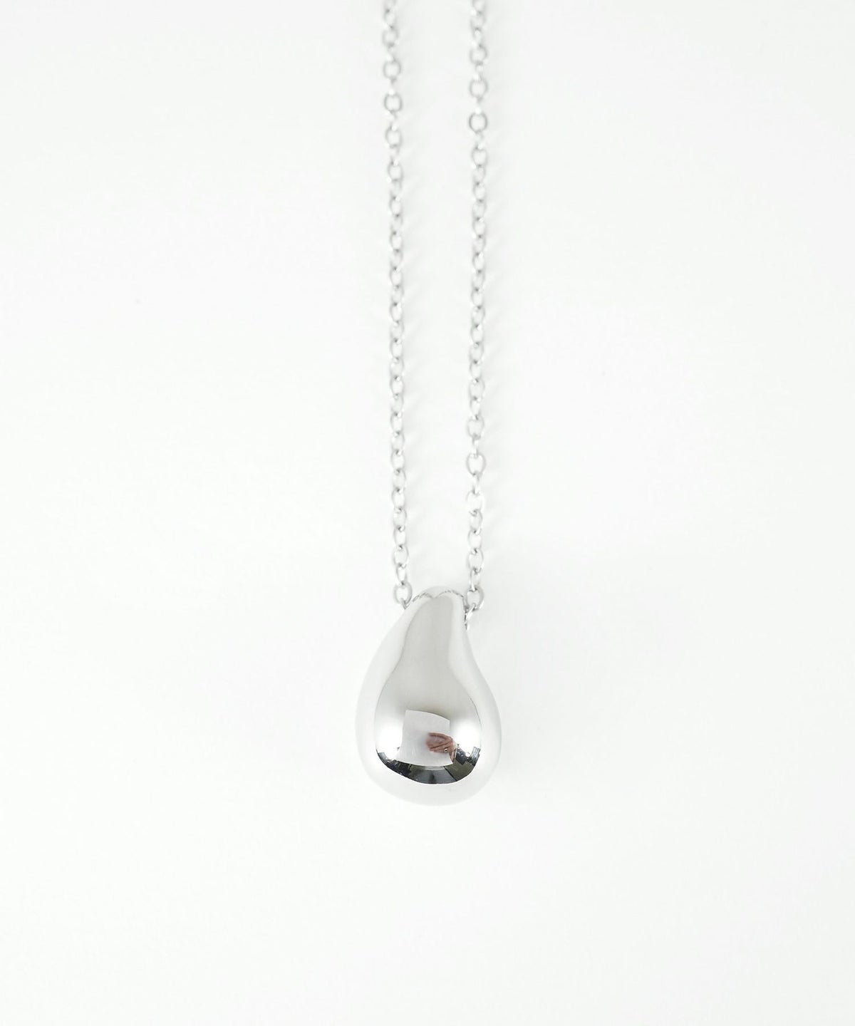 ドロップステンレスネックレス