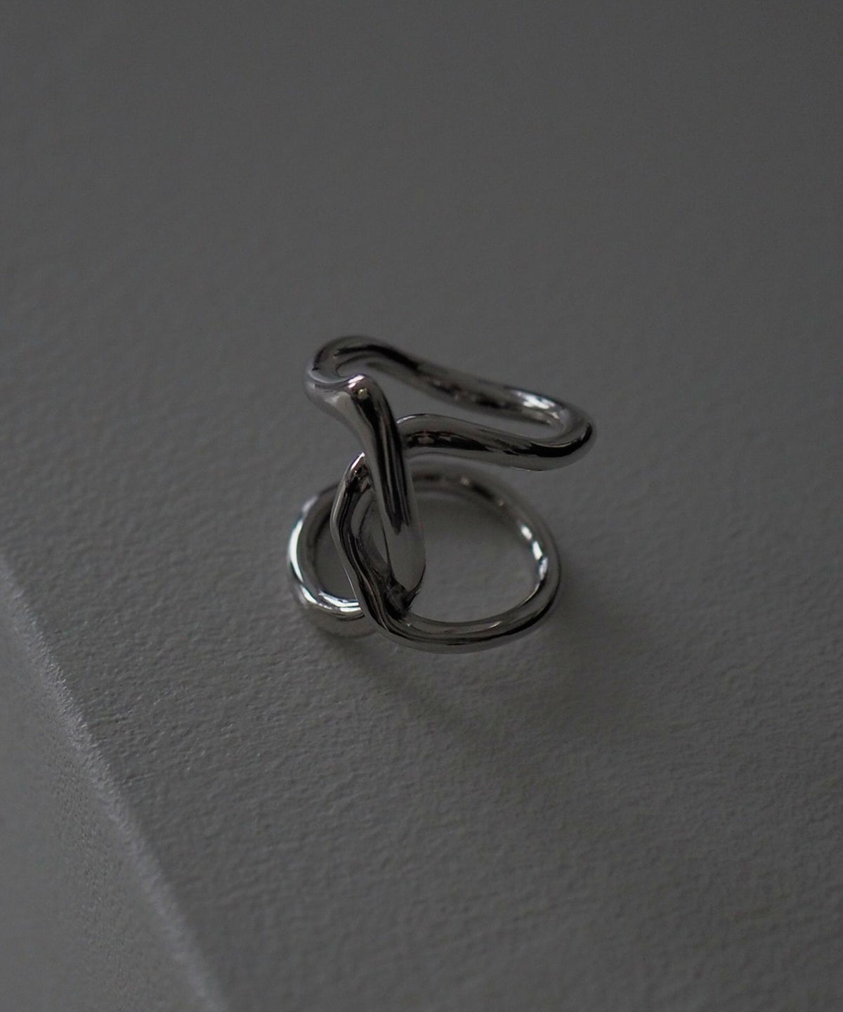 ニュアンスクロスボリュームリング【over size ring collection】