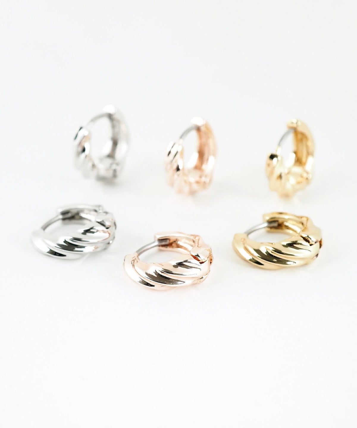 トルサードフープステンレスポストピアス