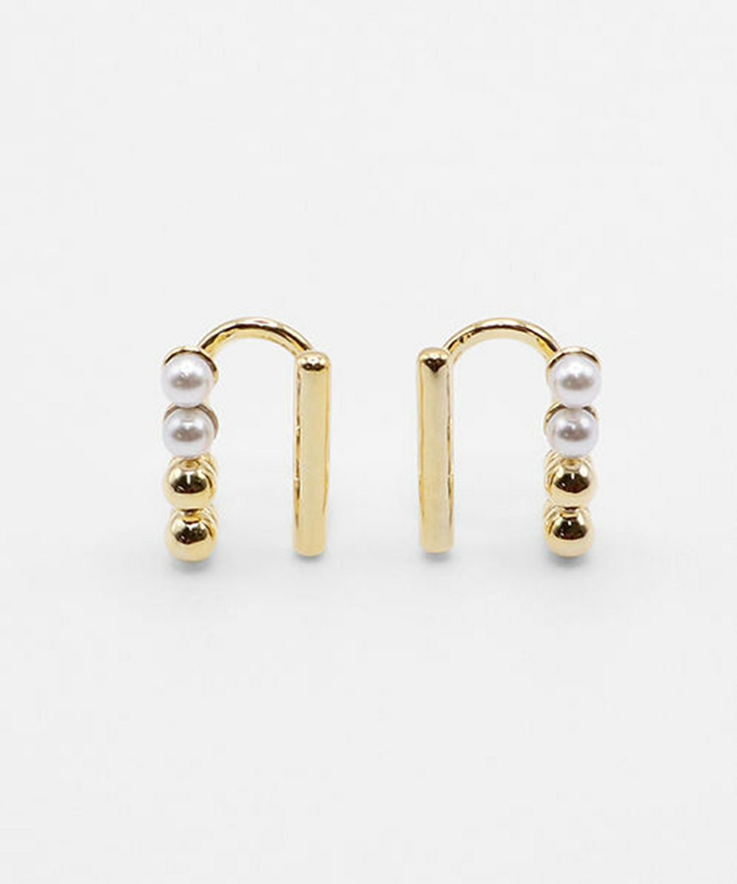 パールラインラウンドメタルイヤリング