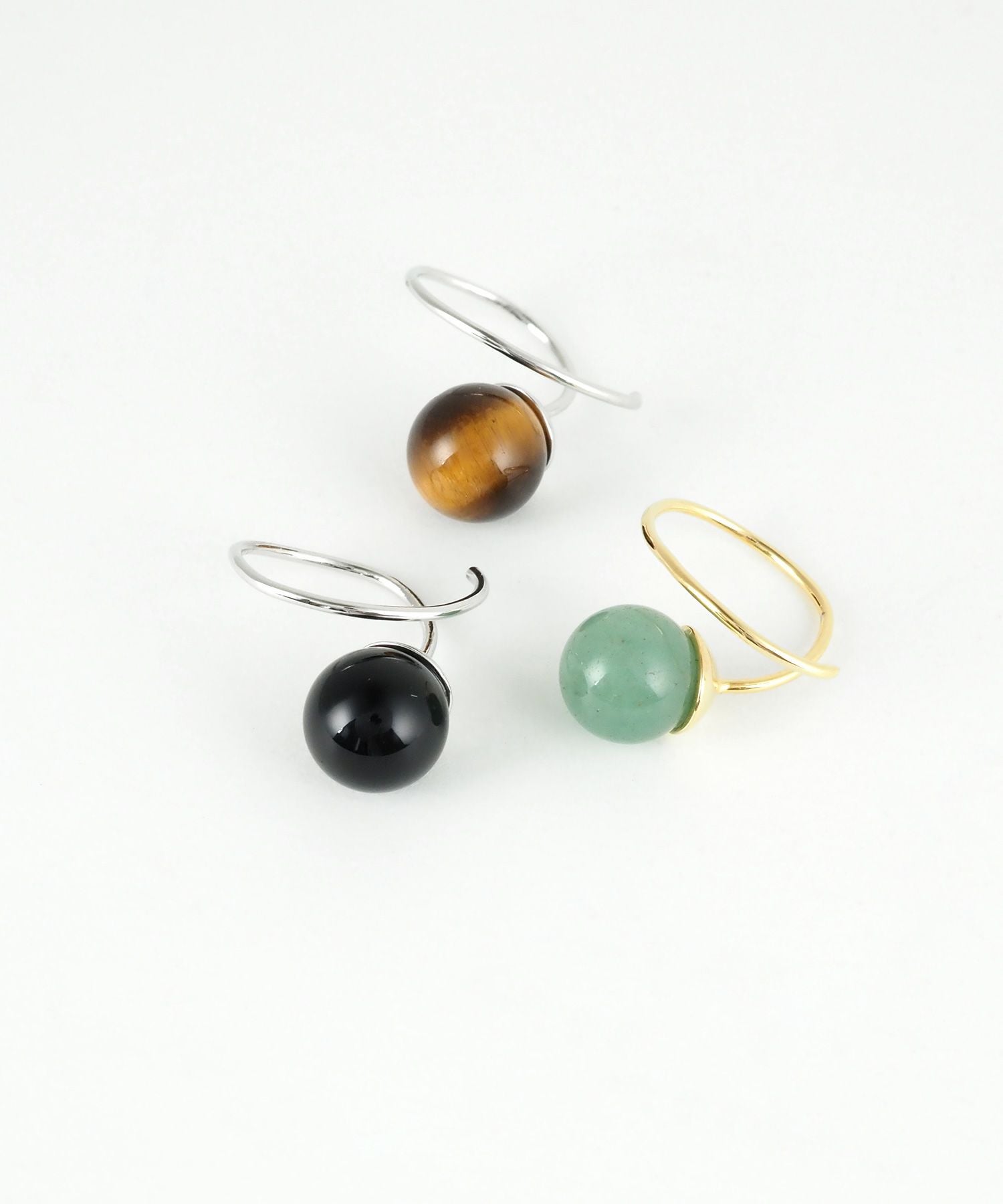 ストーンカールピアス【MUK blossom stone】