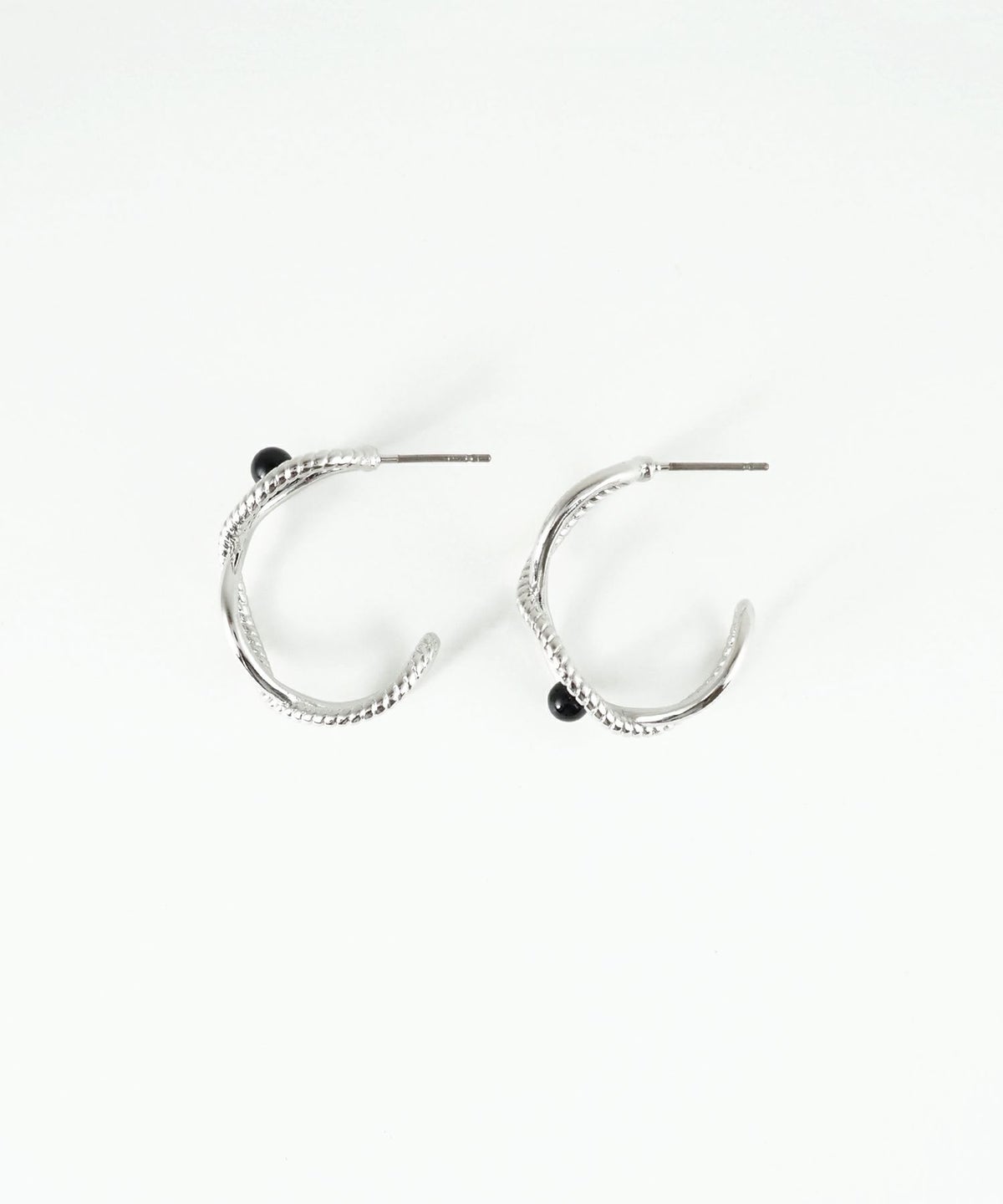 ストーンエリプスクロスピアス【MUK blossom stone】