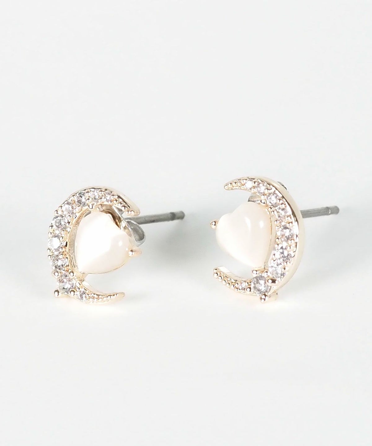 ハートムーンキャッツアイチタンポストピアス