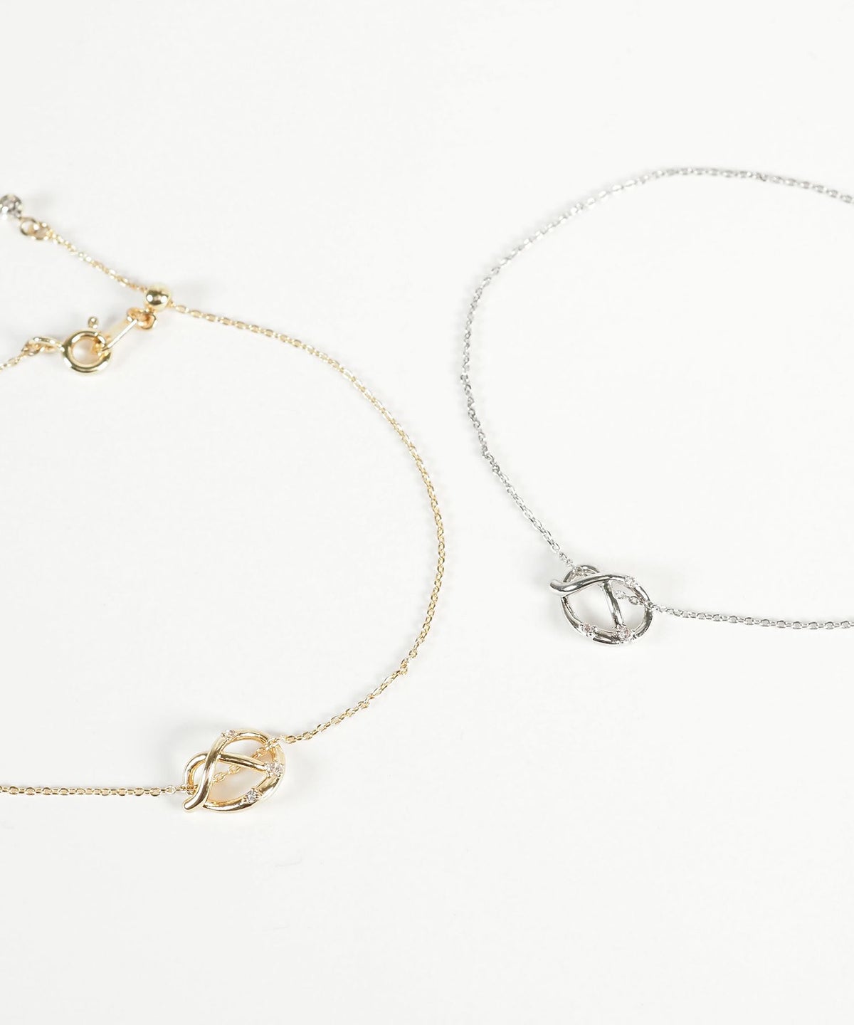 クロスラインニュアンスブレスレット