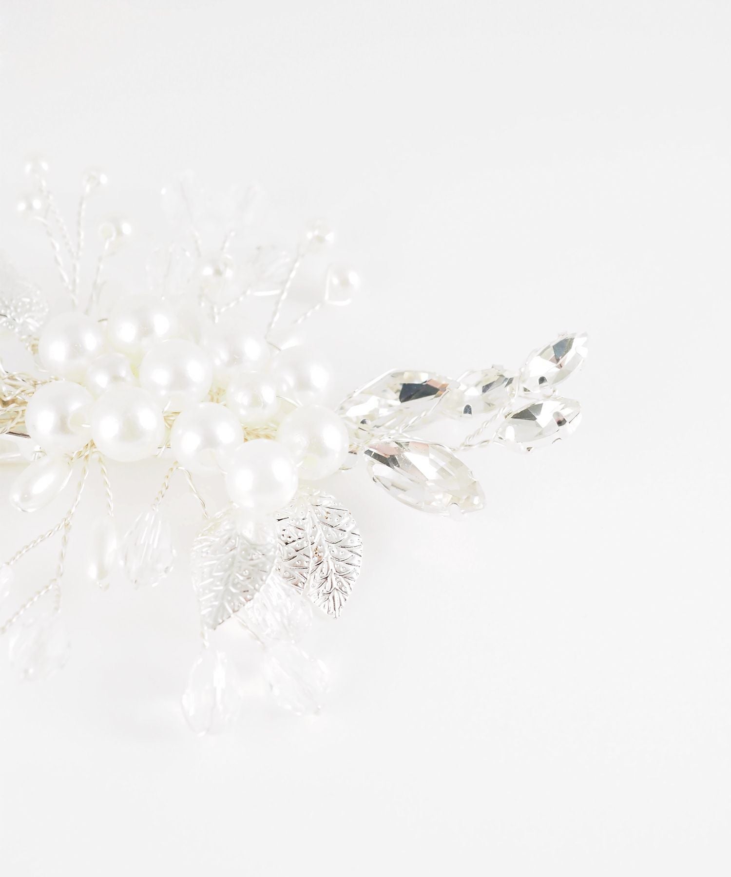 パールフラワークリップ