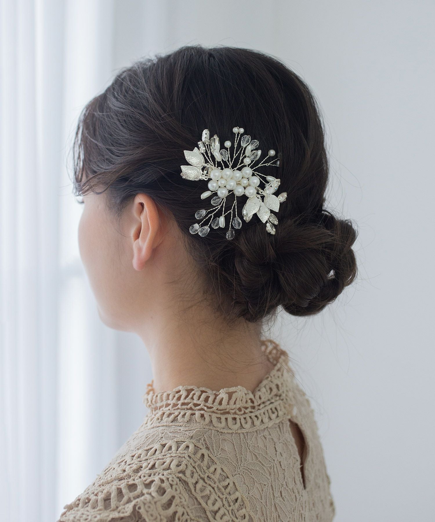 パールフラワークリップ