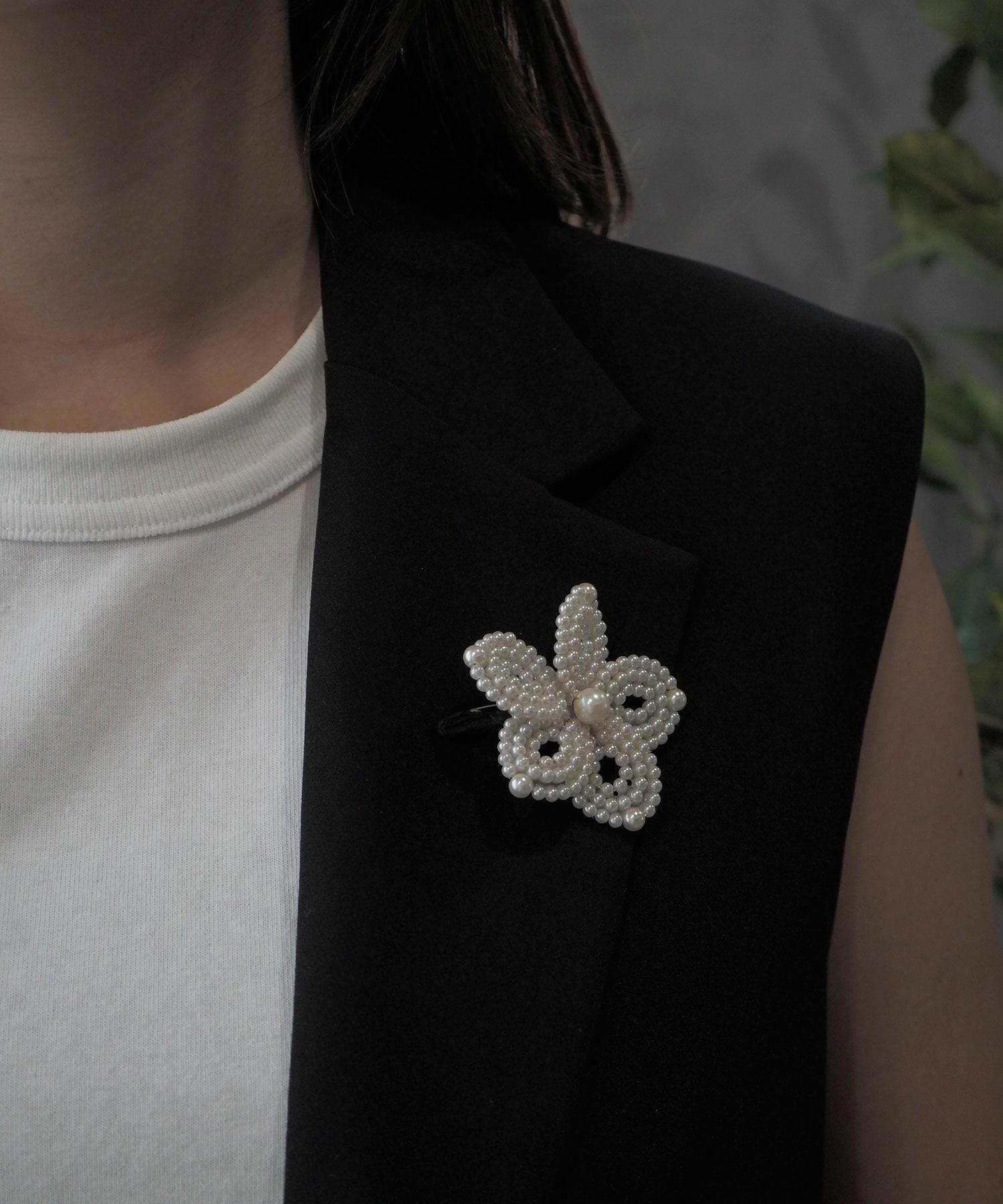 パールフラワーブランチブローチ