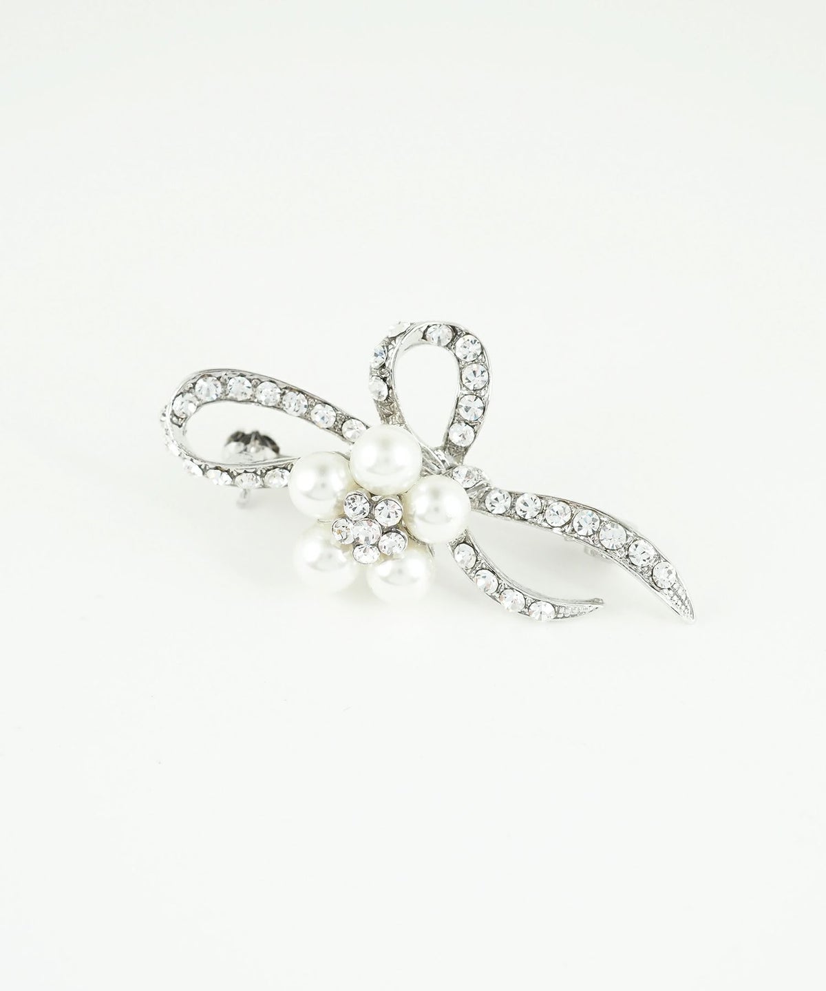 フラワーパールリボンストーンブローチ