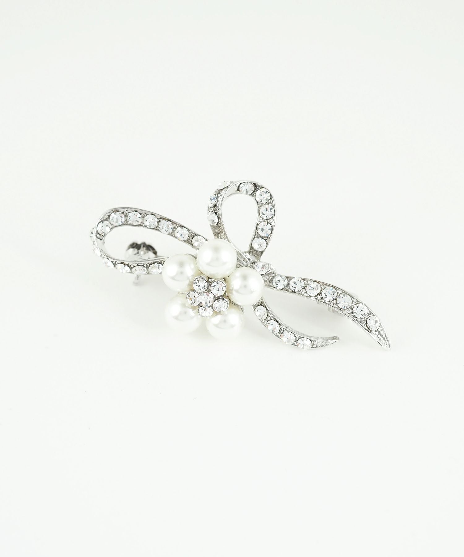 フラワーパールリボンストーンブローチ