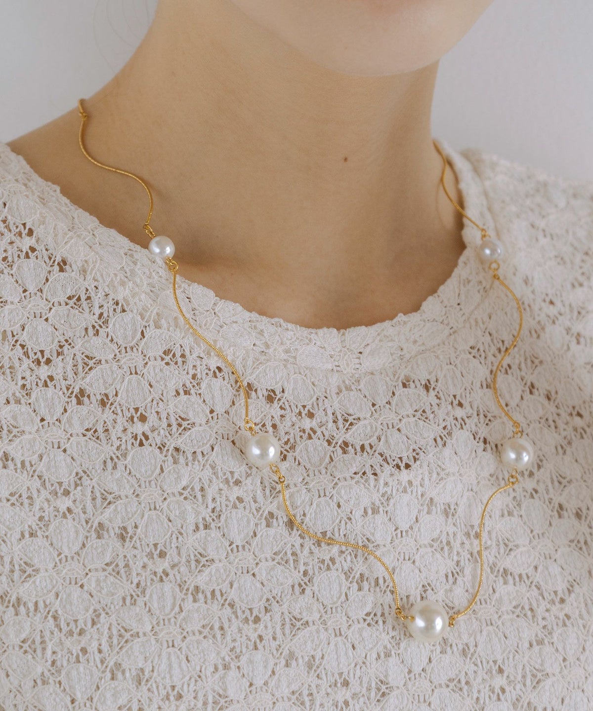 ステーションパールウェーブネックレス