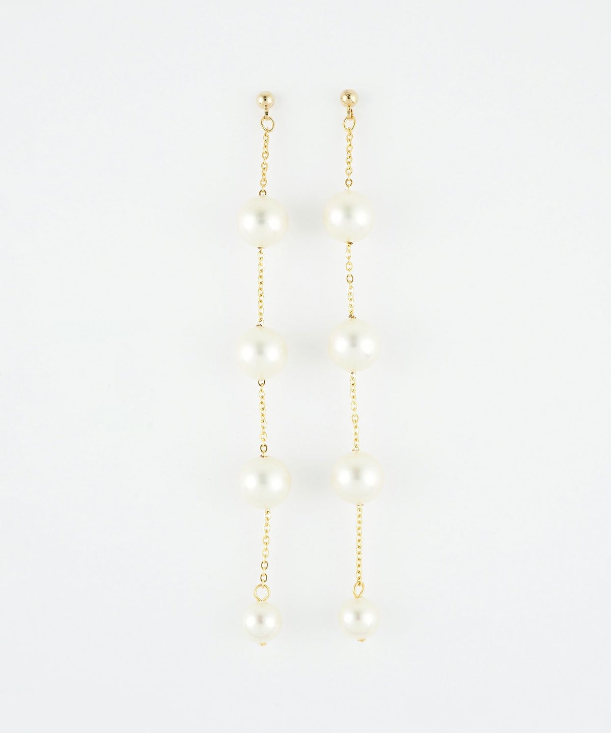 貝パールステーションチタンポストピアス