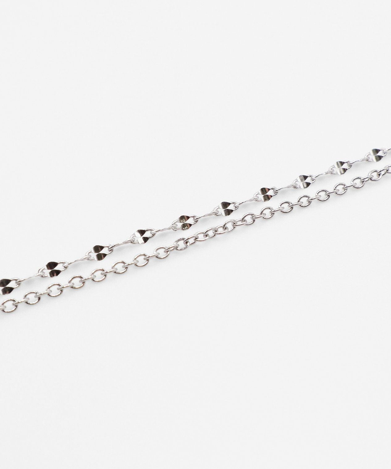 ペタルチェーンレイヤードブレスレット