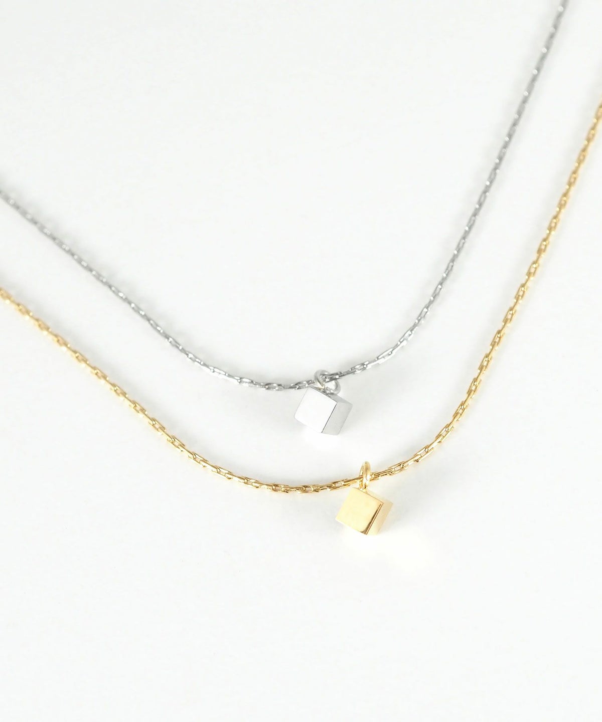 メタルキューブステンレスプチペンダント