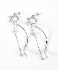 ウェーブラインストーンイヤリング