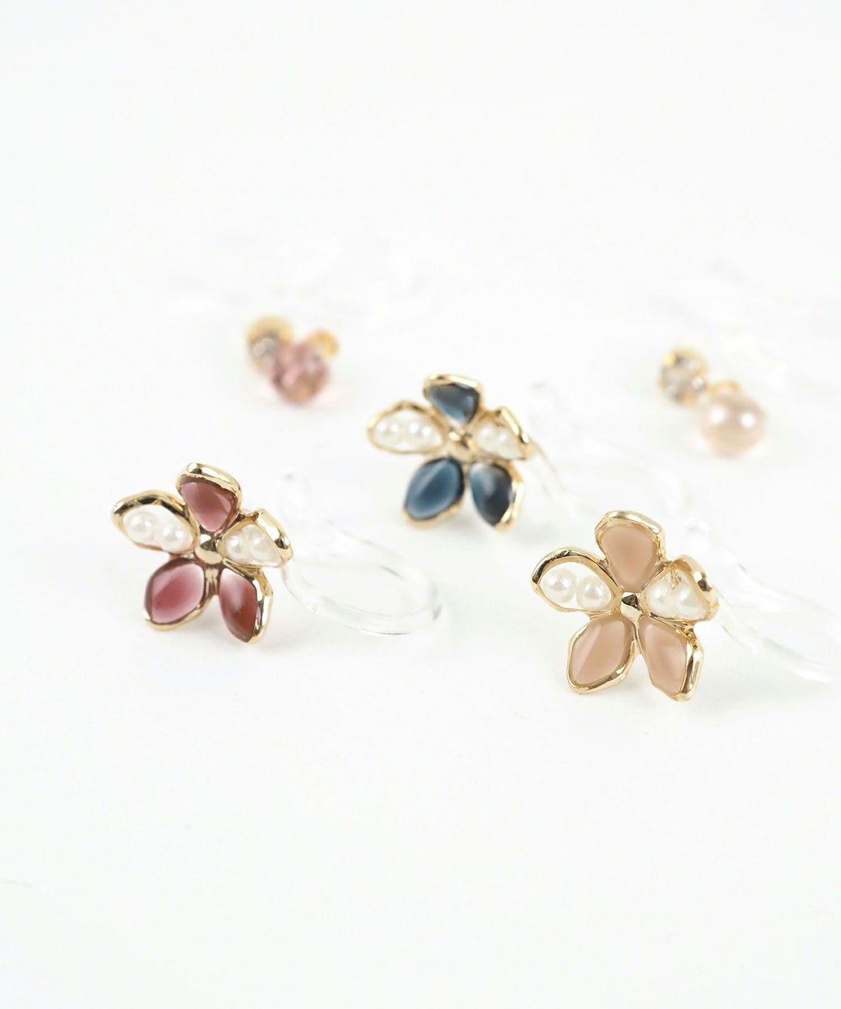 フラワーセット樹脂ノンホールイヤリング