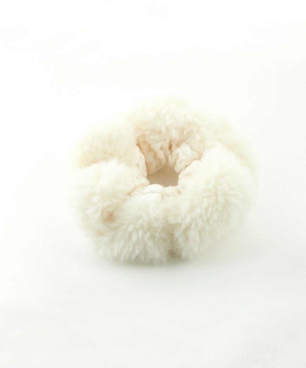 ニットファービッグシュシュ