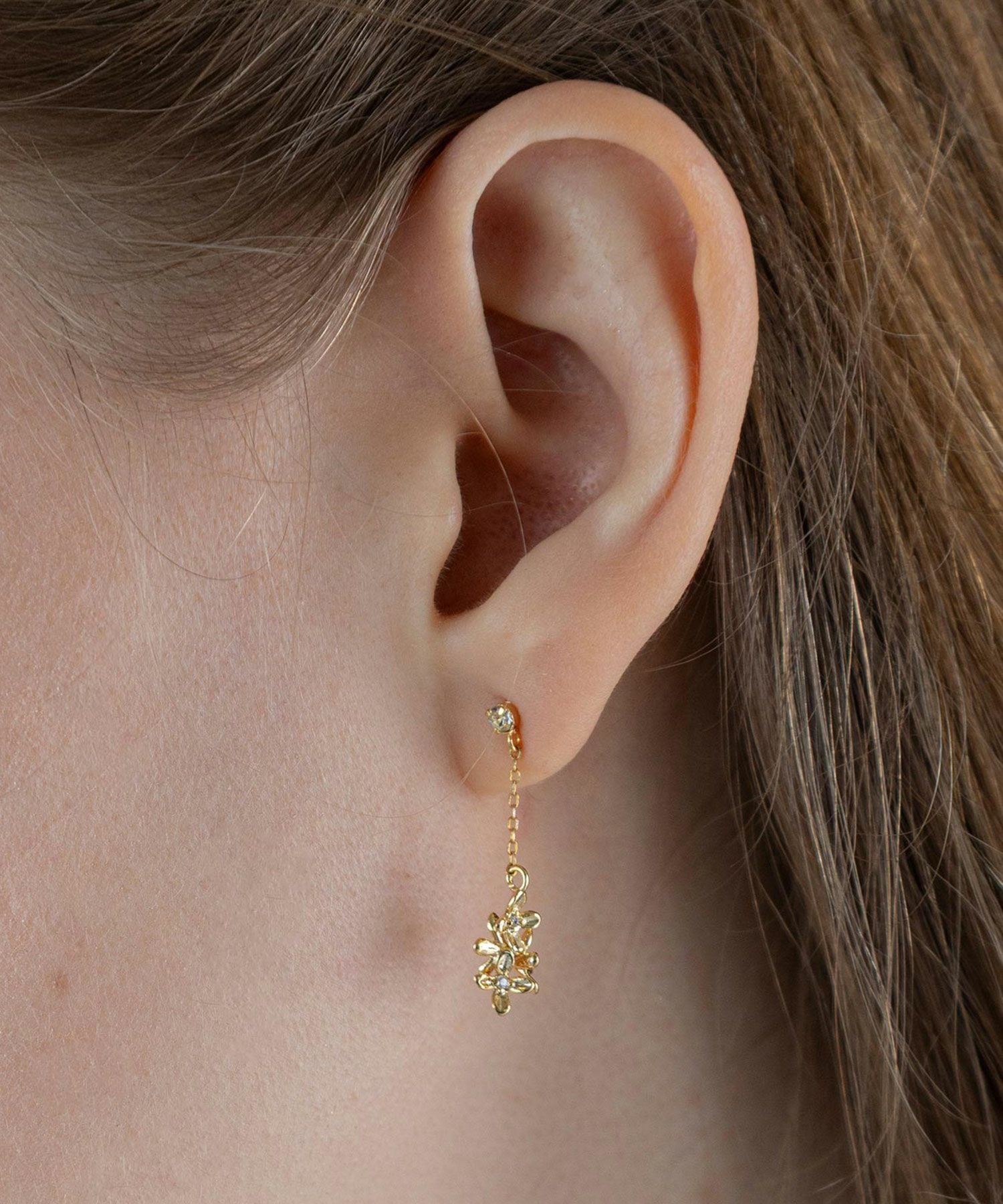 キンモクセイチェーンチタンポストピアス【MUK shady sophy】 | 【公式