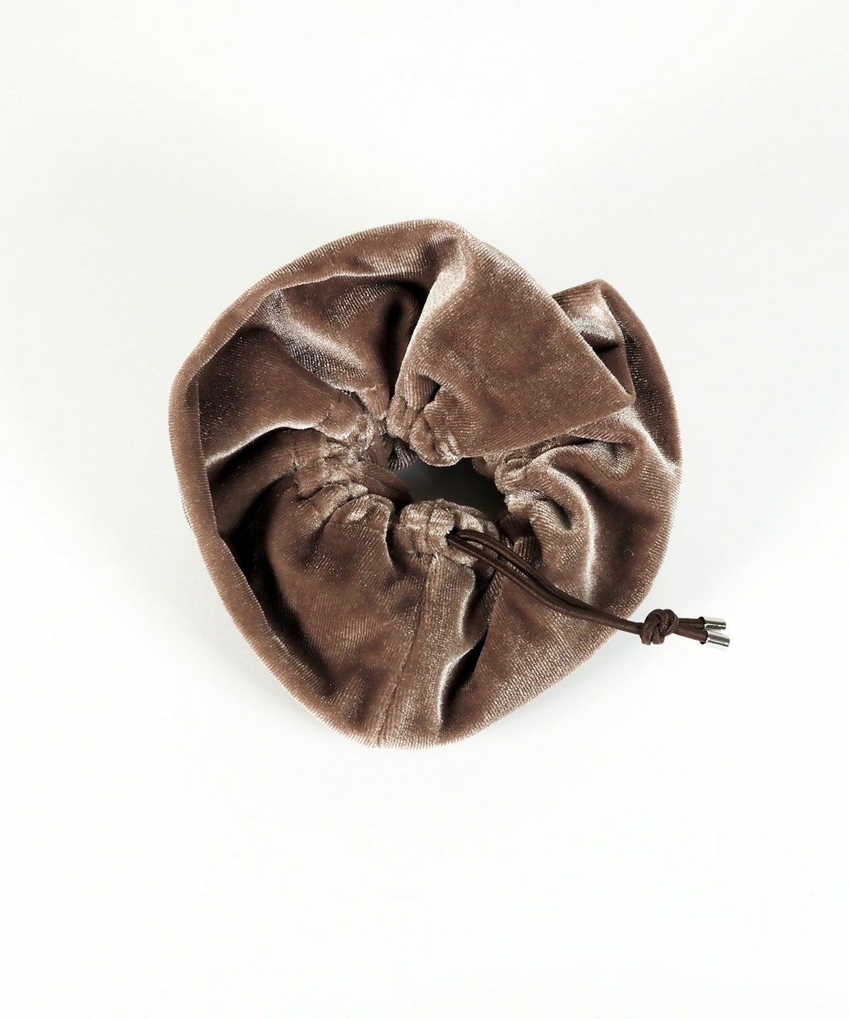 ベロアシュシュット