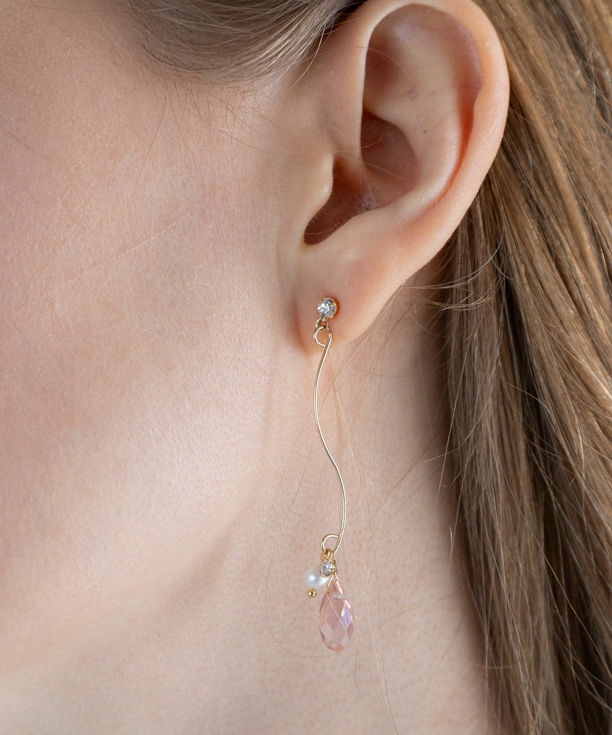 ウェーブドロップストーンピアス【Stella Aura】