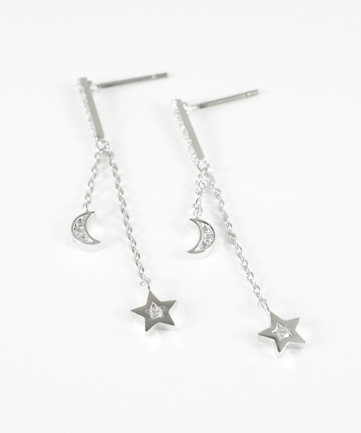 ムーンスターチェーンピアス【Stella Aura】