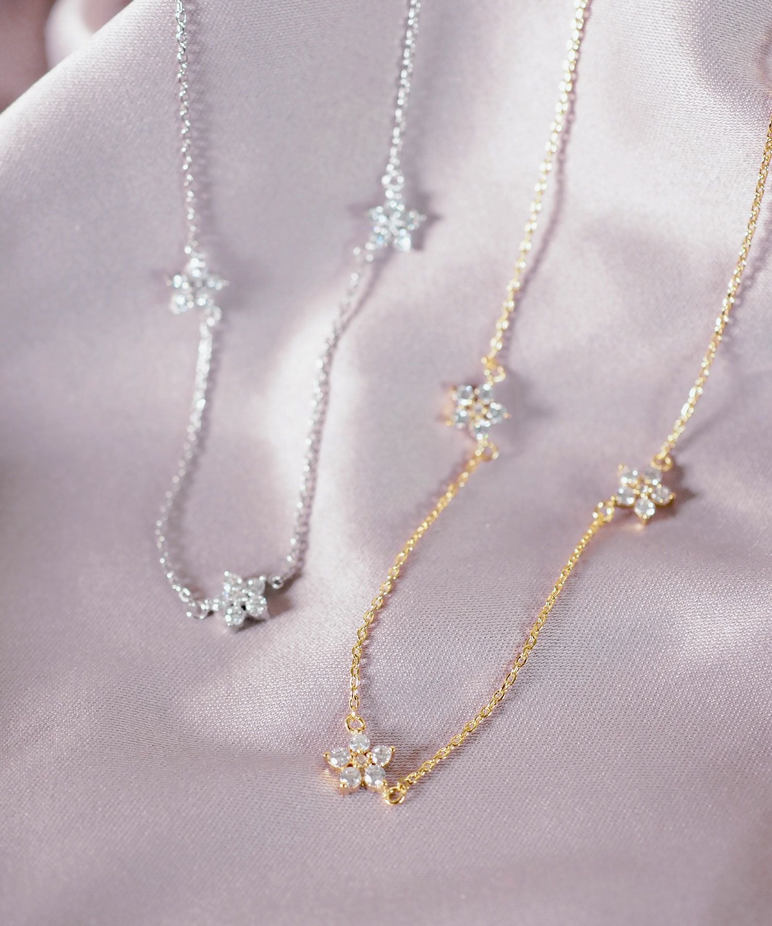 スターフラワーステーションネックレス【Stella Aura】