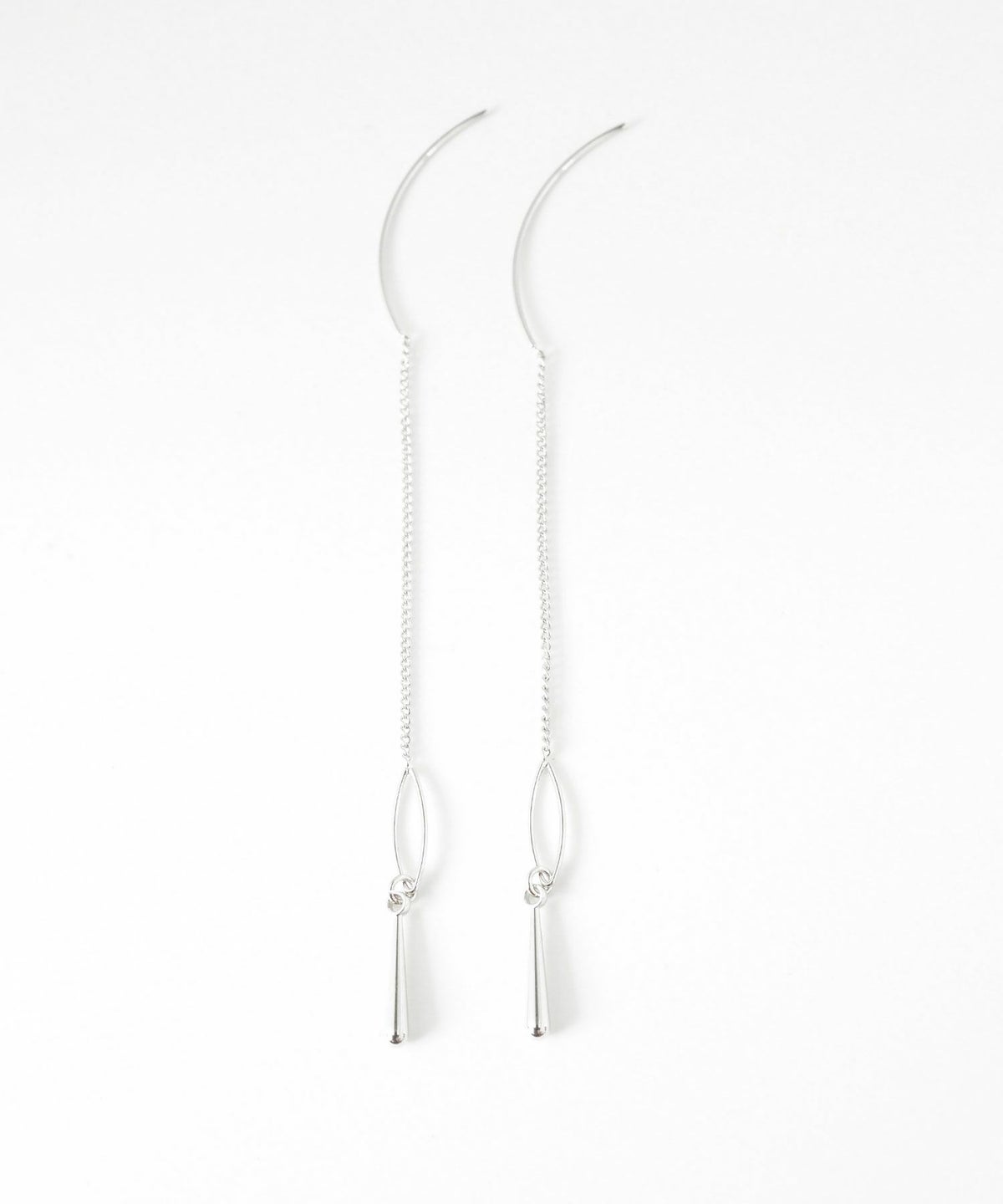 オーバルフレーム＆メタルドロップアメリカンピアス