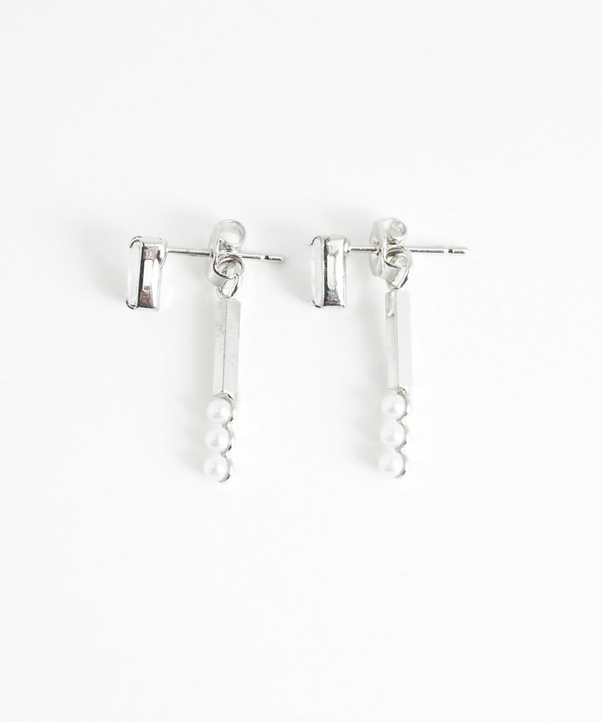 レクタングル＆バーパールバックキャッチピアス