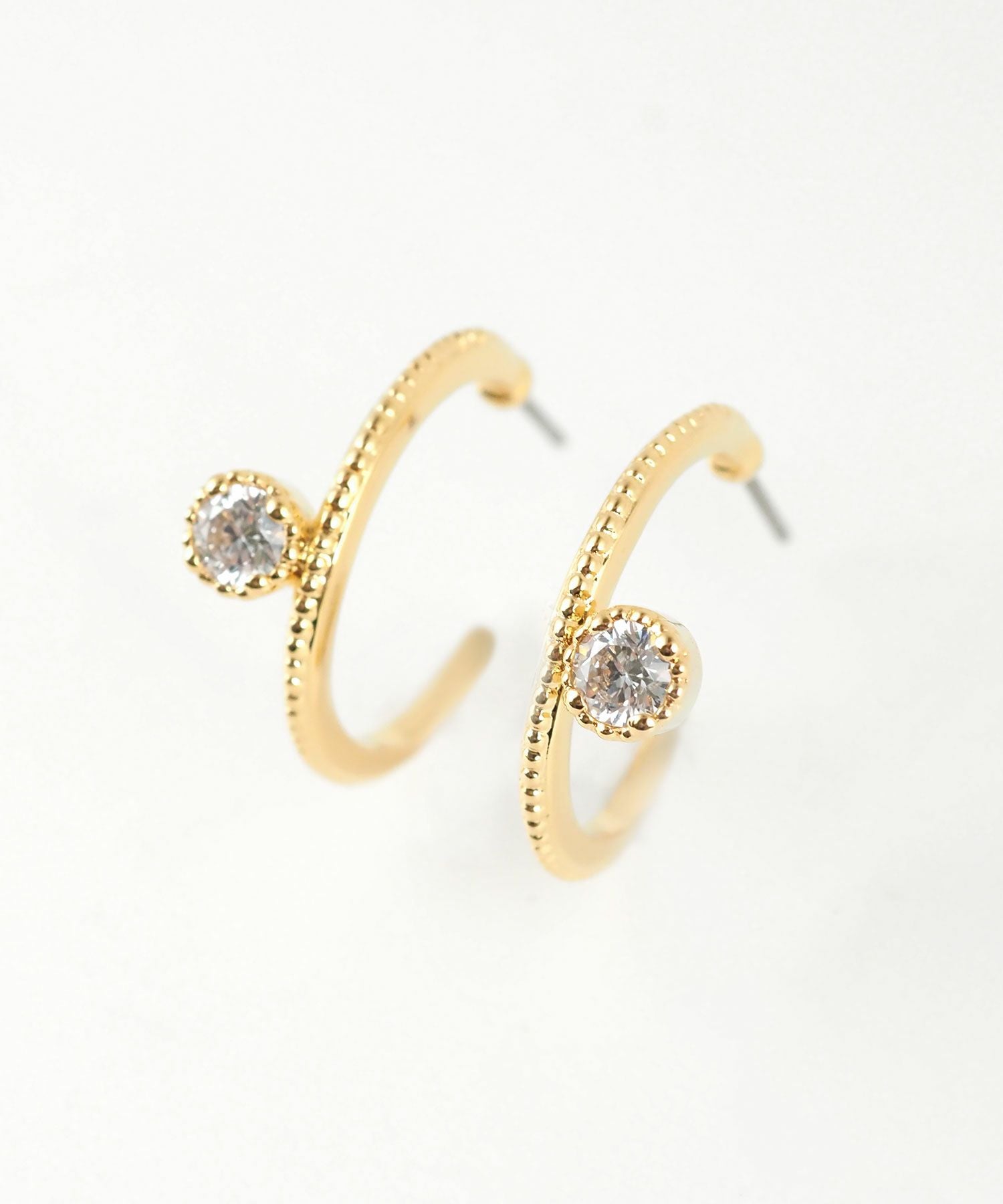 メタルキュービックジルコニアピアス