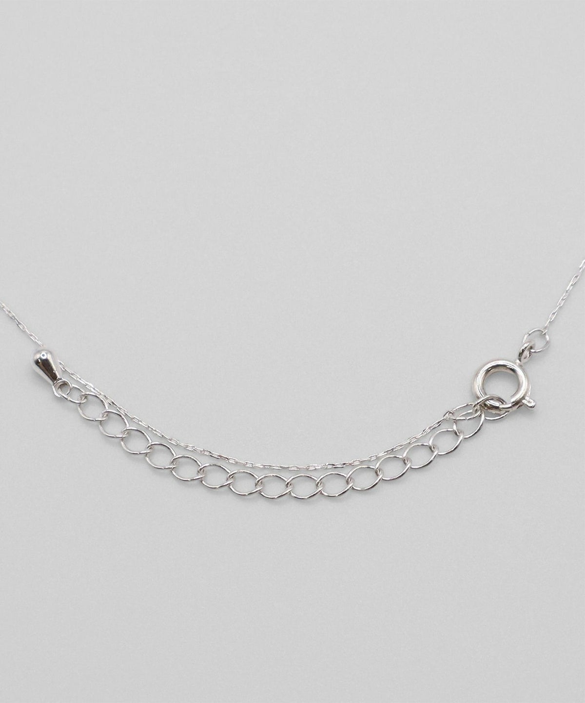 ホワイトラウンドストーンミックスラインネックレス