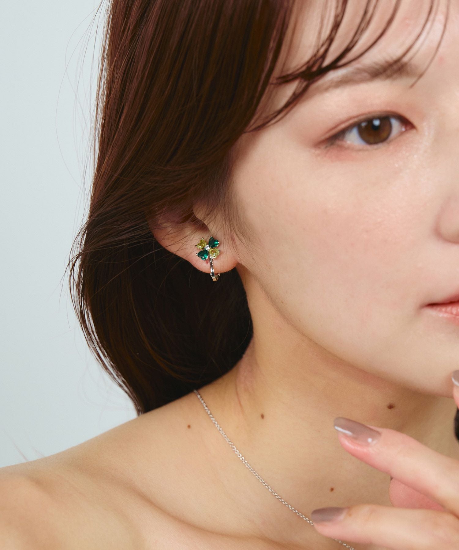 クローバービジューイヤリング