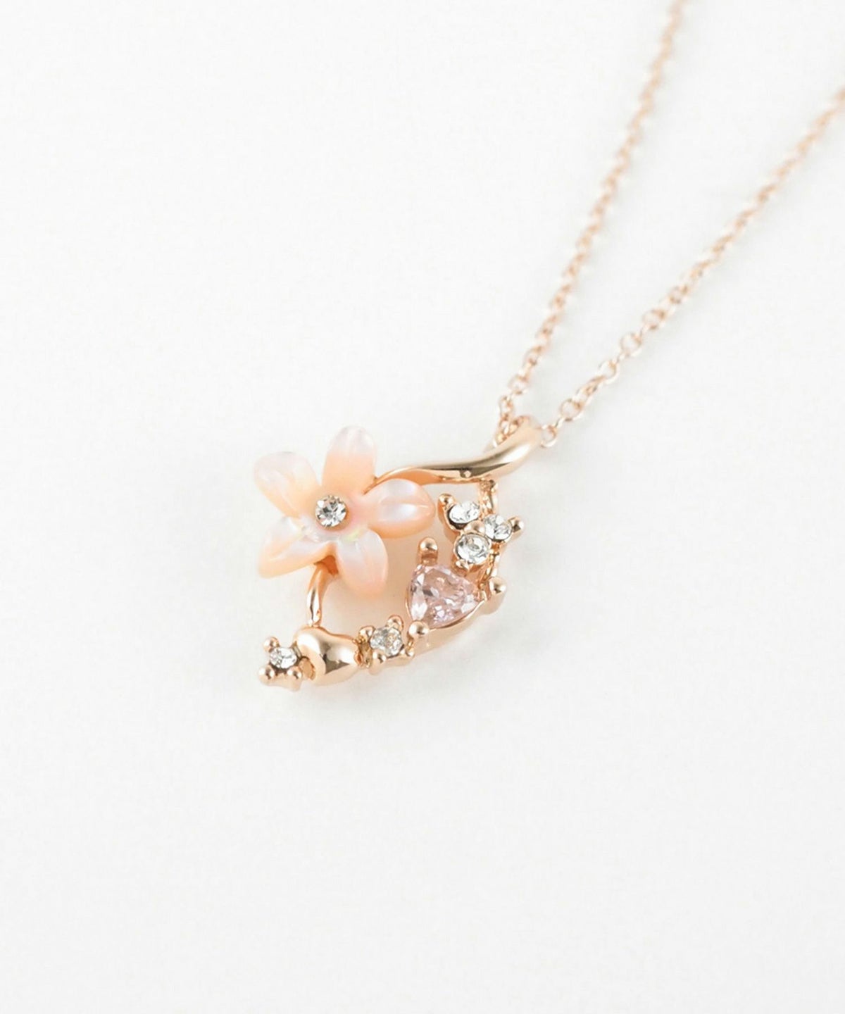 ピンク蝶貝フラワーハートフイユネックレス