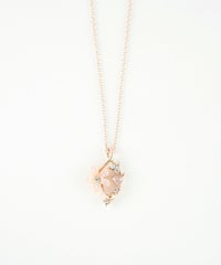 ピンク蝶貝フラワーハートフイユネックレス