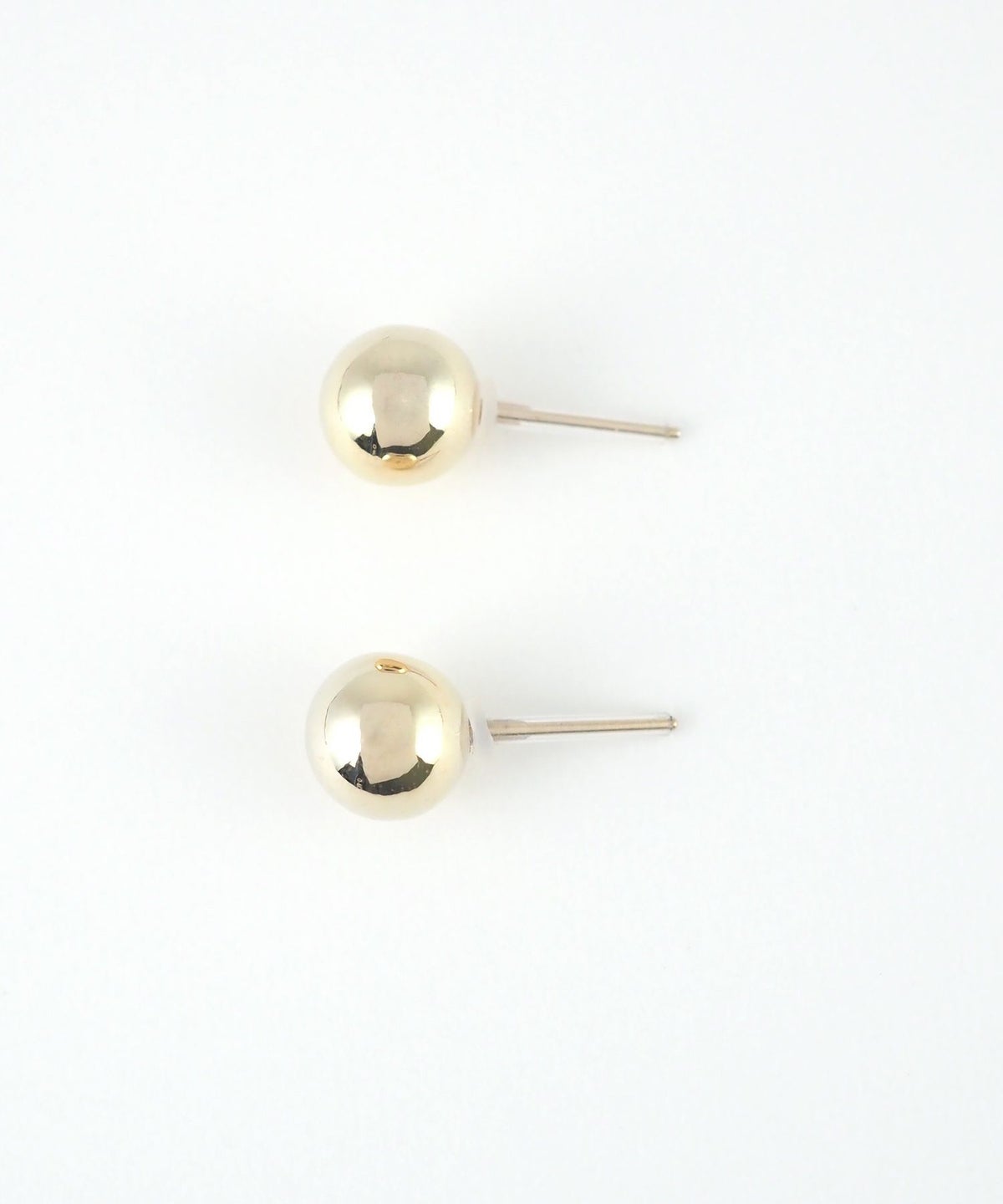 ミニメタルボール樹脂コーティングポストピアス【ISS】