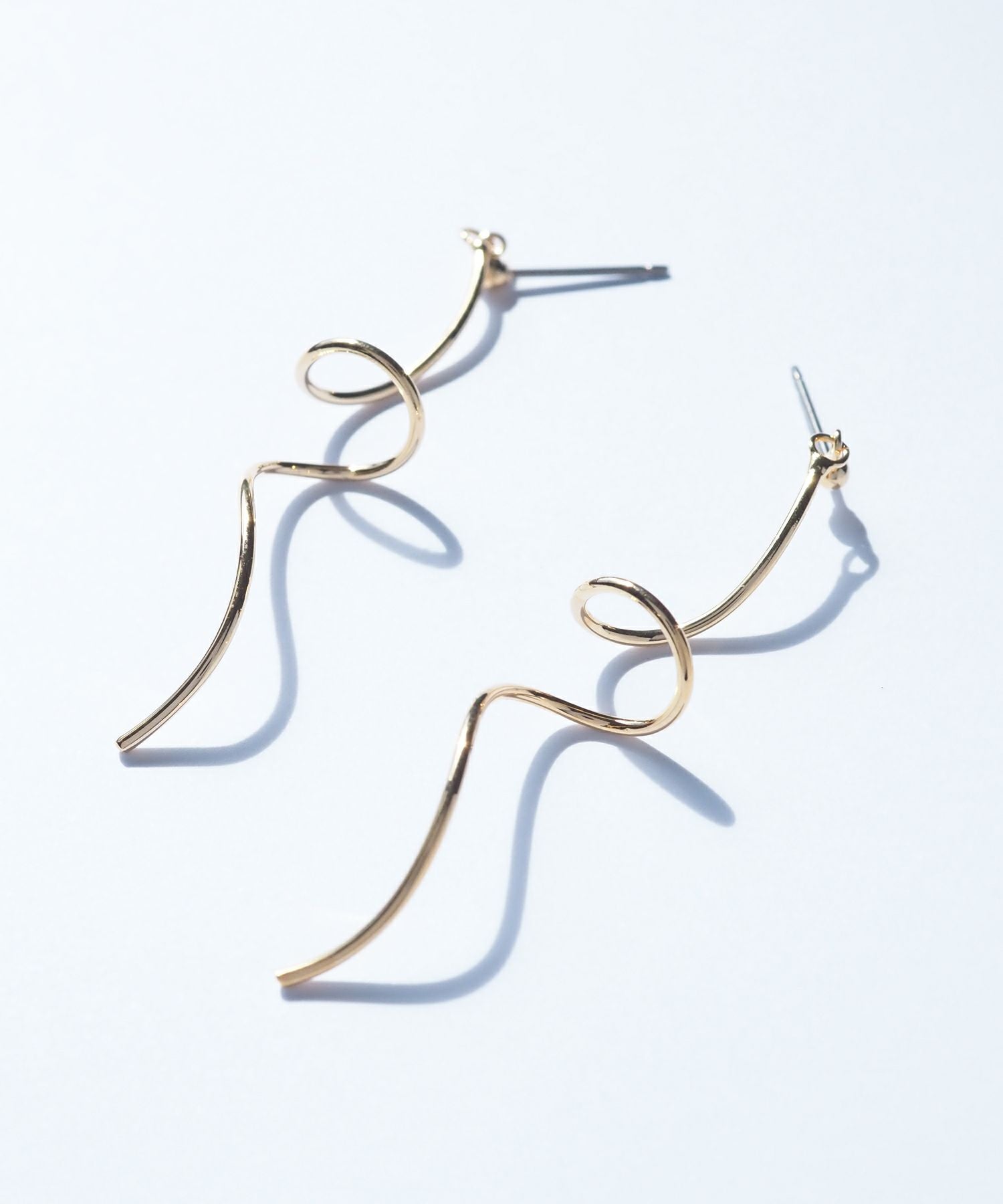 ニュアンスラインピュアチタンポストピアス【ISS】