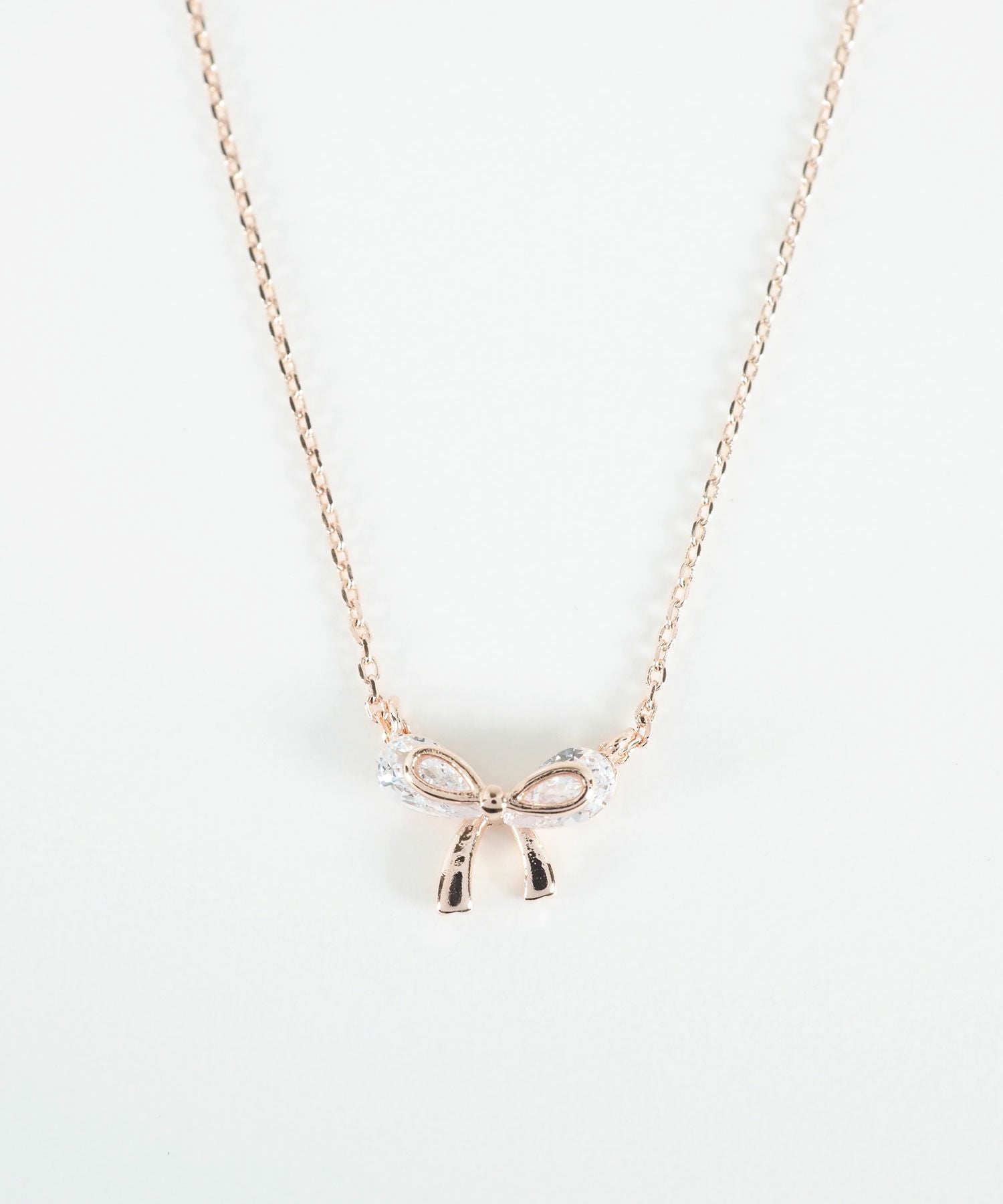 キュービックメタリックリボンネックレス