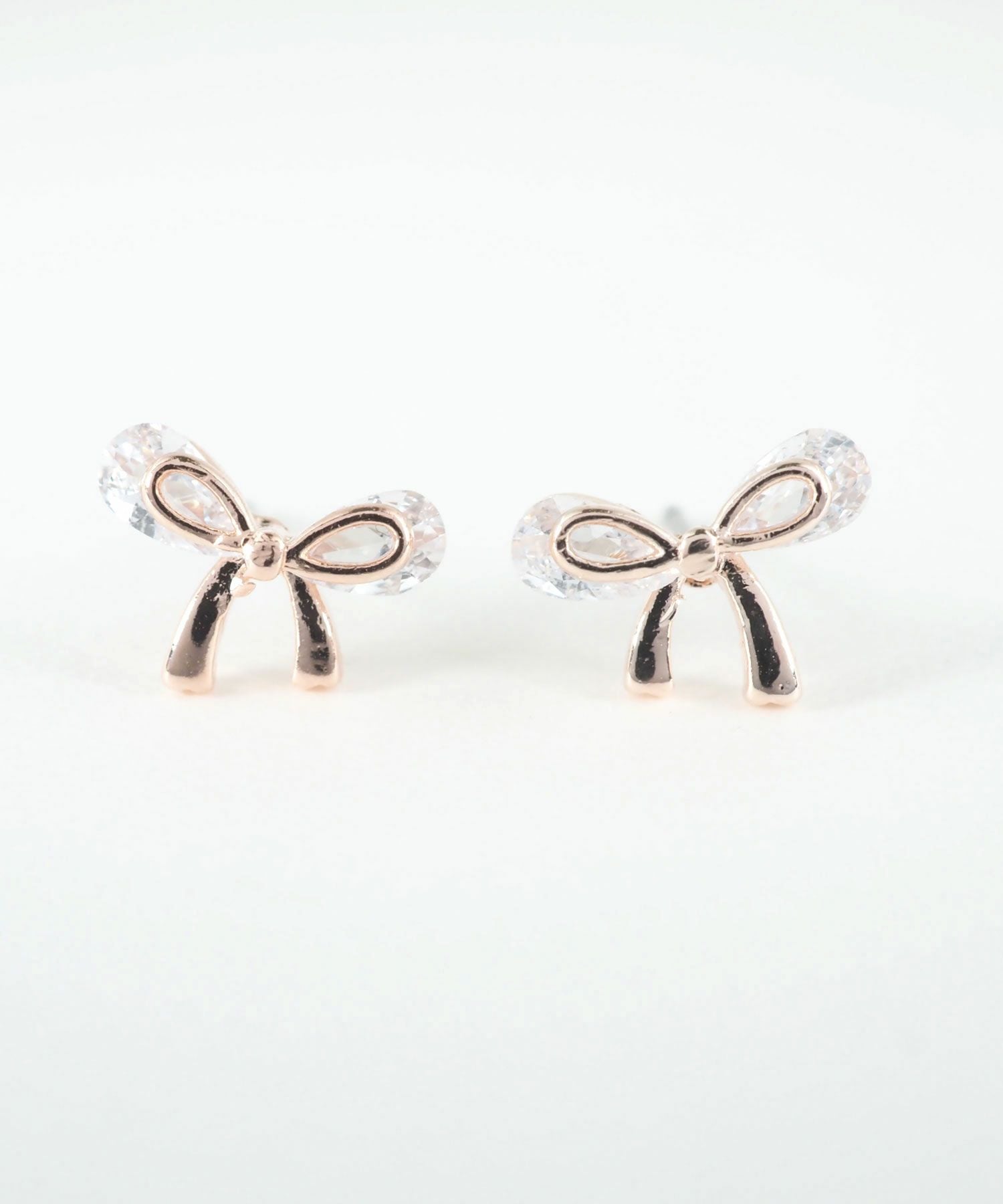 キュービックメタリックリボンチタンポストピアス