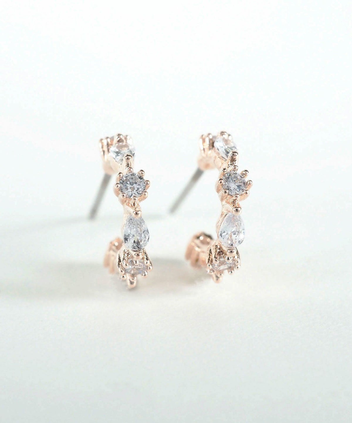 キュービックラインチタンポストピアス