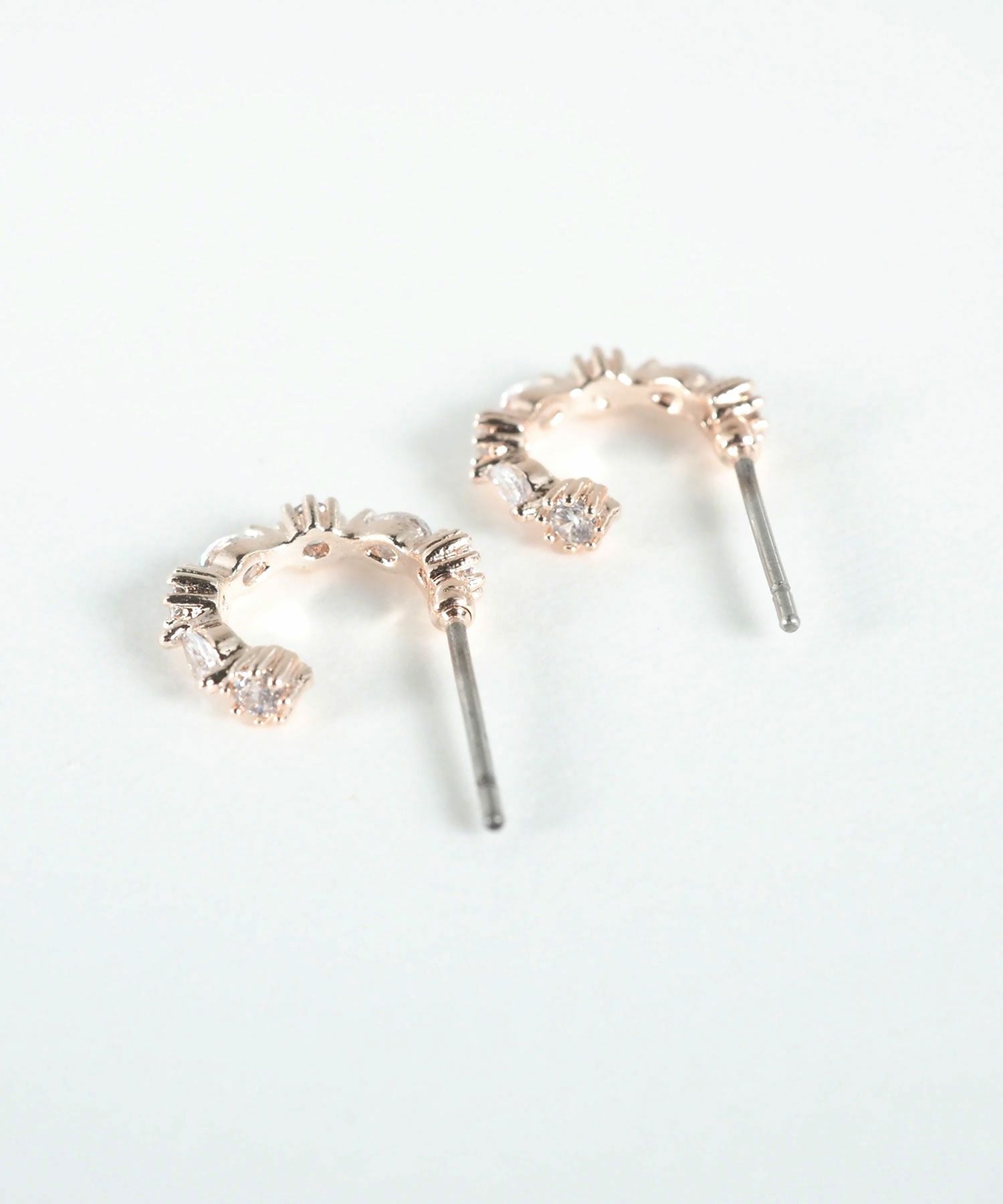 キュービックラインチタンポストピアス