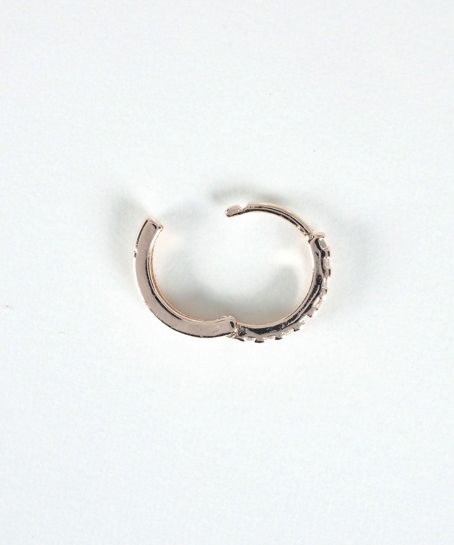 ラインストーンワンタッチピアス