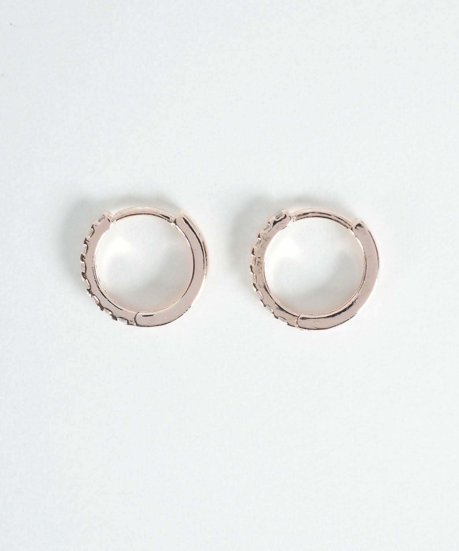 ラインストーンワンタッチピアス