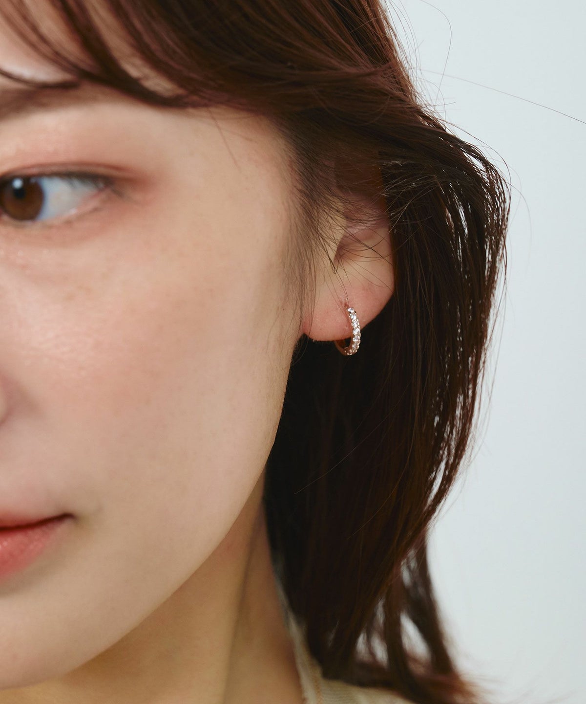 ラインストーンワンタッチピアス