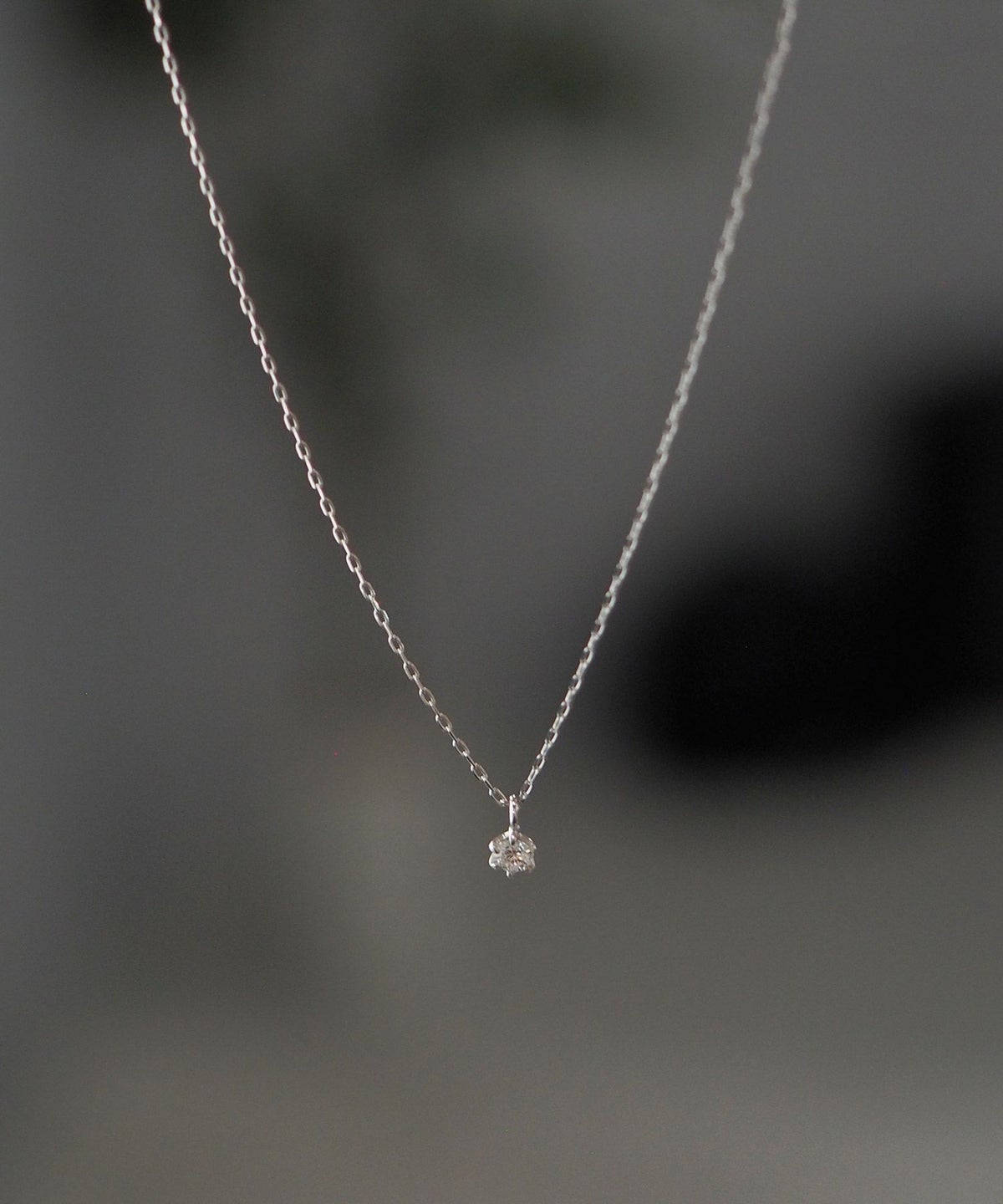 【web限定】[K10]WGスターレットダイヤモンドプチペンダント