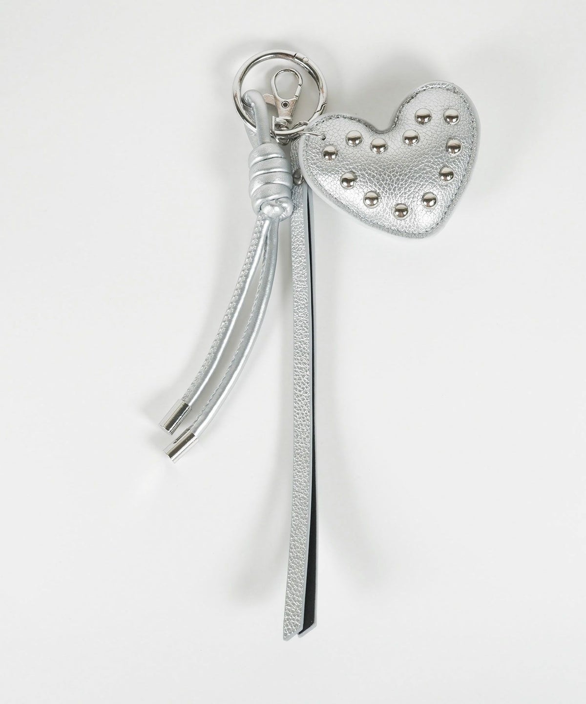 レザーハートメタルスタッズキーチャーム